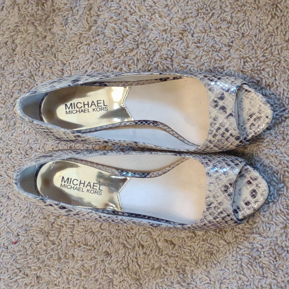 Michael kors snake print peep toe heels